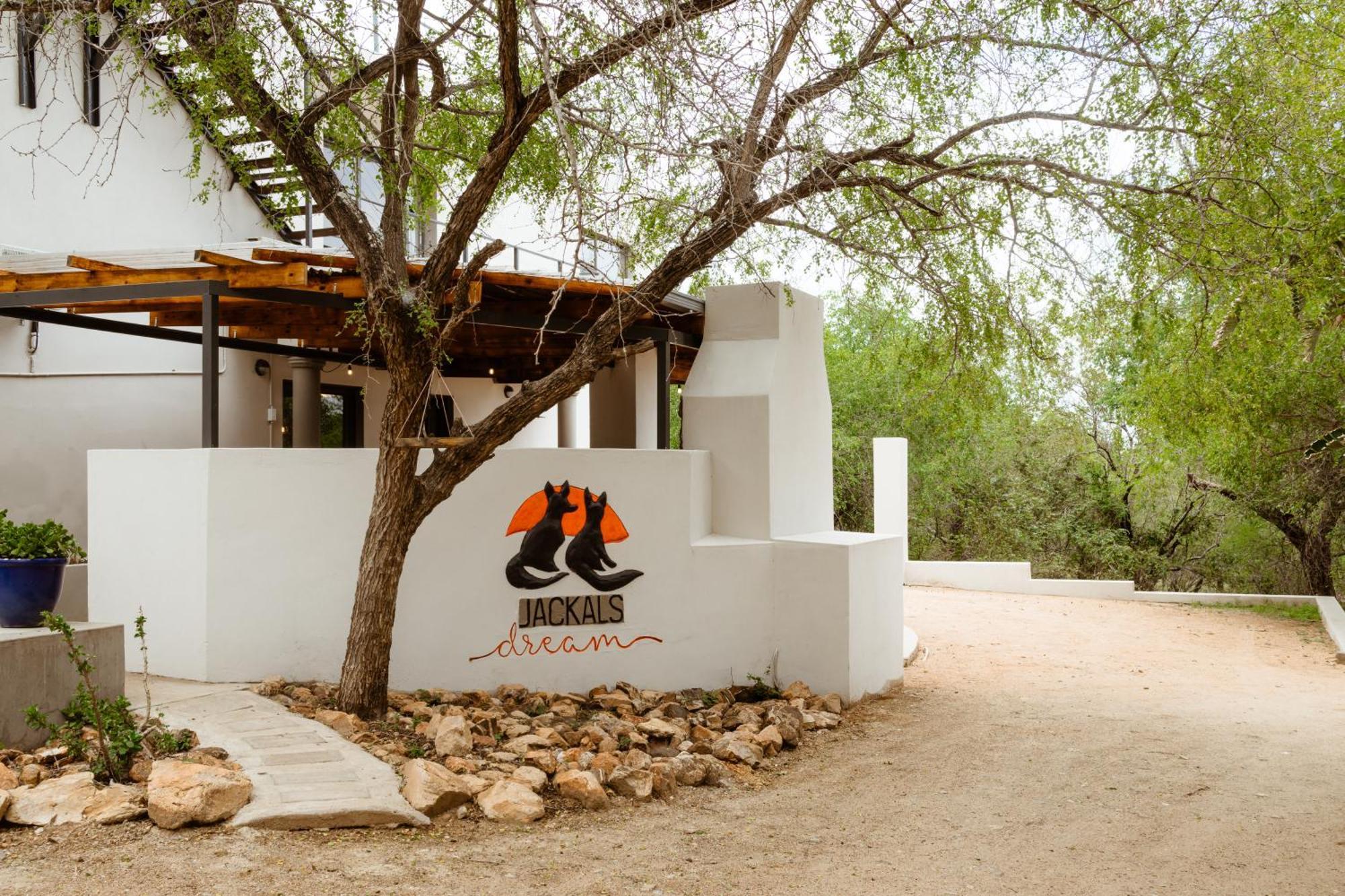 Jackals Dream - Self Catering Bordering Kruger National Park * Marloth Park