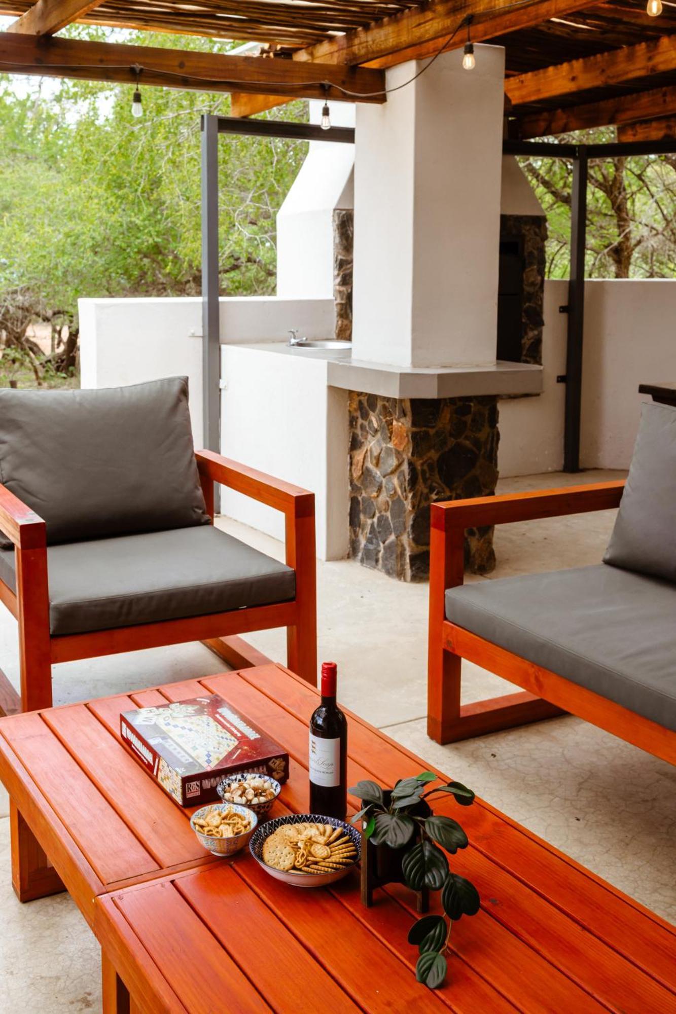 Jackals Dream - Self Catering Bordering Kruger National Park Villa *